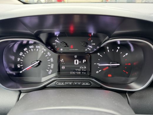 Citroën C3 Aircross 130pk Plus (Automatische Airco - Grip Control - Navigatie - Apple Carplay - Lichtmetalen velgen i... ActivLease financial lease