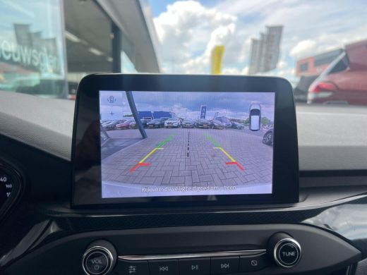 Ford Focus Wagon 1.5 EcoBoost ST Line Business NL AUTO | CARPLAY | CAMERA | LEDER | ActivLease financial lease