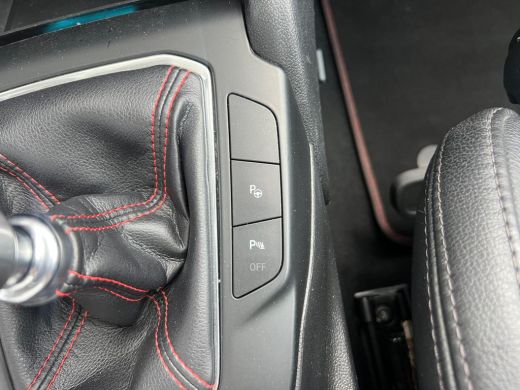 Ford Focus Wagon 1.5 EcoBoost ST Line Business NL AUTO | CARPLAY | CAMERA | LEDER | ActivLease financial lease