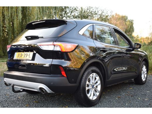 Ford Kuga 2.5 PHEV 225PK AUT. TITANIUM.LED TREKHAAK/NAVI/CAMERA ActivLease financial lease
