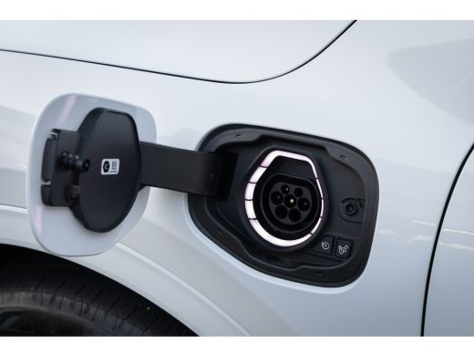 Ford Kuga 2.5 PHEV ST-Line | Camera | Stuur/stoel/voorruit verwarming | Keyless | Navi | Clima | Apple Carp... ActivLease financial lease