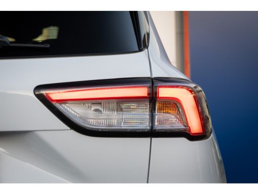 Ford Kuga 2.5 PHEV ST-Line | Camera | Stuur/stoel/voorruit verwarming | Keyless | Navi | Clima | Apple Carp... ActivLease financial lease