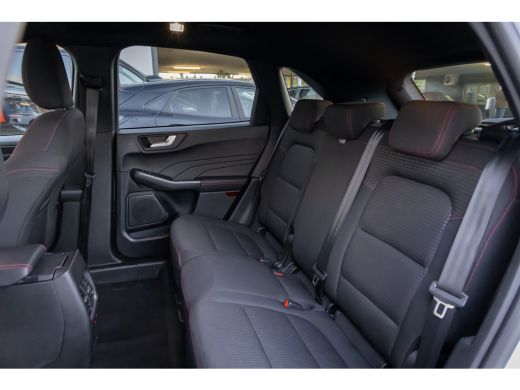 Ford Kuga 2.5 PHEV ST-Line | Camera | Stuur/stoel/voorruit verwarming | Keyless | Navi | Clima | Apple Carp... ActivLease financial lease