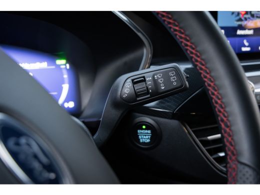 Ford Kuga 2.5 PHEV ST-Line | Camera | Stuur/stoel/voorruit verwarming | Keyless | Navi | Clima | Apple Carp... ActivLease financial lease