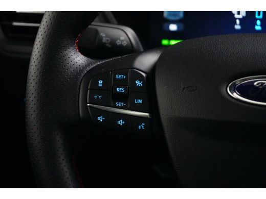 Ford Kuga 2.5 PHEV ST-Line X 243pk | Panoramadak | Wegklapbare Trekhaak | Dode Hoek Detectie | Adaptive Cru... ActivLease financial lease