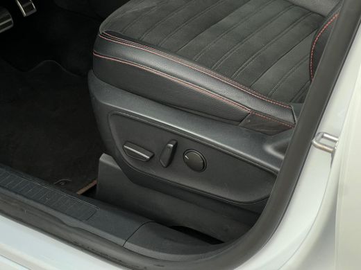 Ford Kuga 2.5 PHEV ST-Line X NL AUTO | ELEKTR KLEP | PANO | STUURWIEL VERW | STOELVERW | ActivLease financial lease