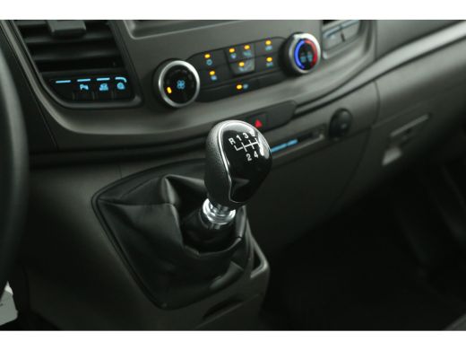 Ford Transit Custom 320 2.0 TDCI L2H1 | Airco | Cruise | 3-Zits | Parkeersensoren ActivLease financial lease