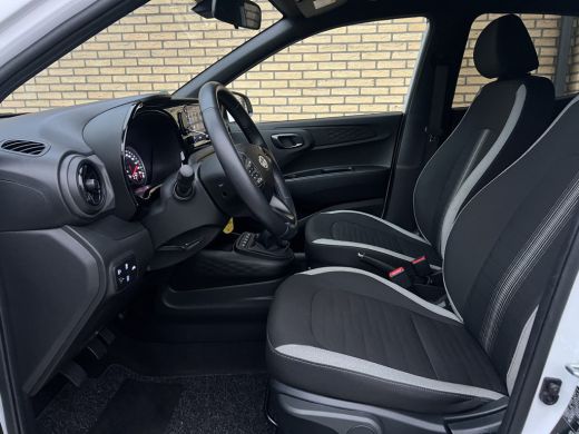 Hyundai i10 1.0 Premium | Navi | Camera | Carplay | Cruise ActivLease financial lease