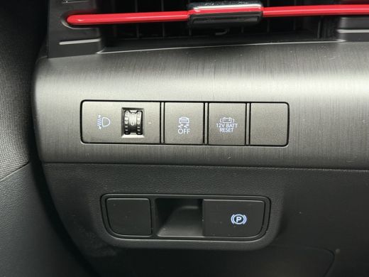 Hyundai Kona 1.6 GDI HEV N Line | ACC | Keyless | Camera | LED | DAB+ | 18 inch ActivLease financial lease