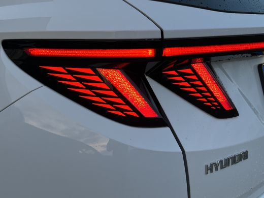 Hyundai Tucson 1.6 T-GDI 265pk PHEV N-Line 4WD | Leder | Climate | Keyless | Navigatie | Elek. Klep | Full - Led... ActivLease financial lease