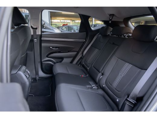 Hyundai Tucson 1.6 T-GDI PHEV Comfort Smart 4WD | Camera | Cruise adaptief | Stuur+stoel verwarming | Navi | Key... ActivLease financial lease