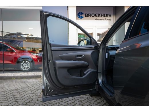 Hyundai Tucson 1.6 T-GDI PHEV Comfort Smart 4WD | Camera | Cruise adaptief | Stuur+stoel verwarming | Navi | Key... ActivLease financial lease