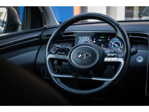 Hyundai Tucson 1.6 T-GDI PHEV Comfort Smart 4WD | Camera | Cruise adaptief | Stuur+stoel verwarming | Navi | Key... ActivLease financial lease
