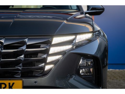 Hyundai Tucson 1.6 T-GDI PHEV Comfort Smart 4WD | Camera | Cruise adaptief | Stuur+stoel verwarming | Navi | Key... ActivLease financial lease