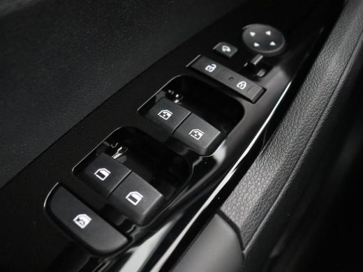 Kia Sportage 1.6 T-GDI Plug-in Hybrid AWD DynamicLine | Adaptive cruise | Carplay | Camera | Climate control |... ActivLease financial lease