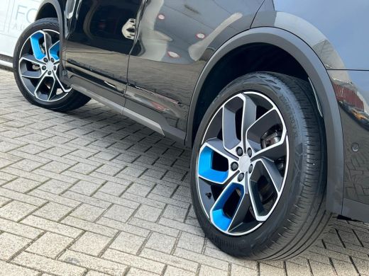 Lynk & Co 01 1.5 2X ZWART OP VOORRAAD! NL AUTO | CAMERA | PANO | ActivLease financial lease