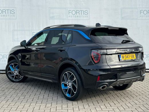 Lynk & Co 01 1.5 2X ZWART OP VOORRAAD! NL AUTO | CAMERA | PANO | ActivLease financial lease