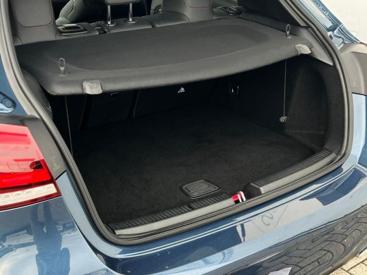 Mercedes-Benz A-Klasse 250 e Business Solution AMG Limited NL-AUTO | PANO| SFEEVERL | CAMERA | MEMORY | ActivLease financial lease