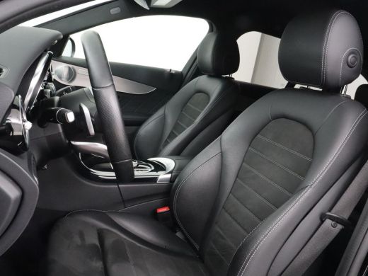 Mercedes-Benz C-Klasse 300e AMG Night | Adaptive cruise | Stoelverwarming | Carplay | Leder/Alcantara | Camera | Burmest... ActivLease financial lease