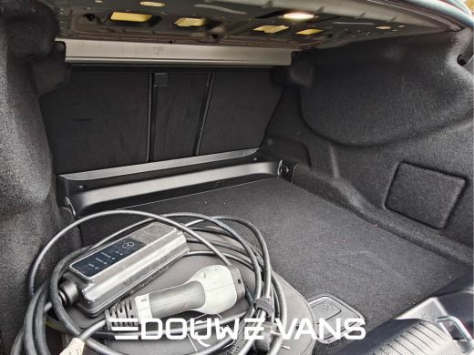 Mercedes-Benz EQE 300 Trekhaak Memory MBUX Navi Memory Camera ActivLease financial lease