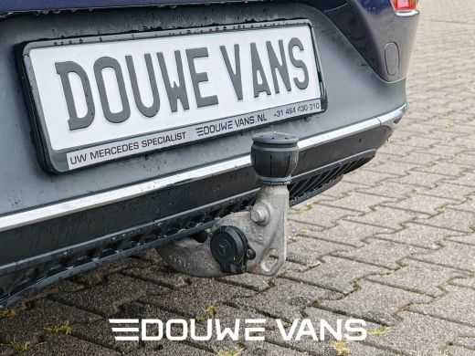 Mercedes-Benz EQE 300 Trekhaak Memory MBUX Navi Memory Camera ActivLease financial lease