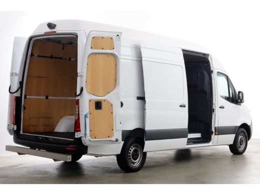 Mercedes-Benz Sprinter 317 CDI 170pk RWD 9G Automaat L3H3 Maxi Navi/Camera 10-2022 ActivLease financial lease