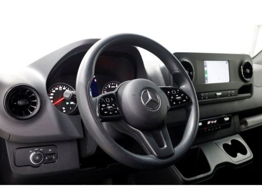 Mercedes-Benz Sprinter 317 CDI 170pk RWD 9G Automaat L3H3 Maxi Navi/Camera 10-2022 ActivLease financial lease