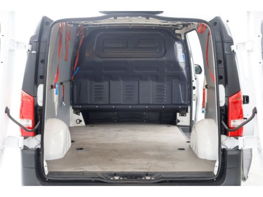 Mercedes-Benz Vito 110 CDI 102pk RWD Lang Airco/Navi/Camera 09-2022 ActivLease financial lease