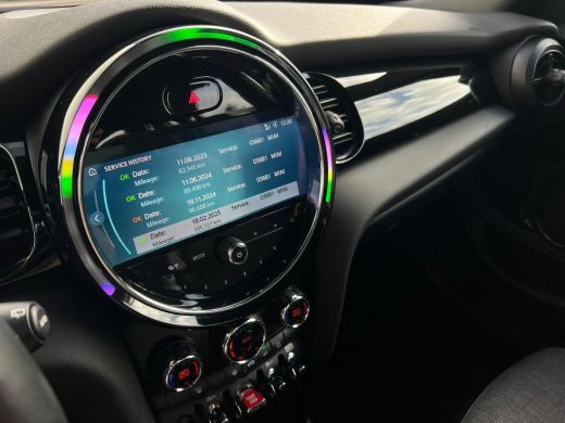 Mini Cooper 1.5 Business Edition NL AUTO | DEALER ONDERH | UNION JACK | CARPLAY ActivLease financial lease