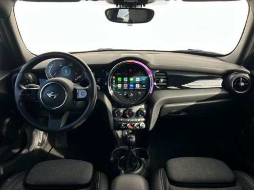 Mini Cooper 1.5 Business Edition NL AUTO | DEALER ONDERH | UNION JACK | CARPLAY ActivLease financial lease