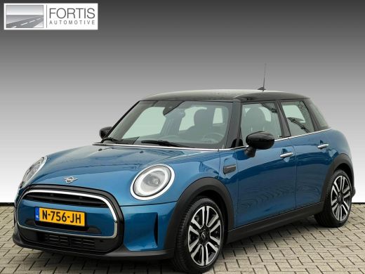 Mini Cooper Mini 1.5 Business Edition NL AUTO | LEDER | CAMERA | DEALER ONDERH | CARPLAY |