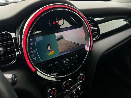 Mini Cooper Mini 1.5 Business Edition NL AUTO | LEDER | CAMERA | DEALER ONDERH | CARPLAY | ActivLease financial lease