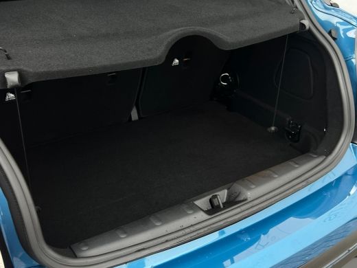 Mini Cooper Mini 1.5 Business Edition NL AUTO | LEDER | CAMERA | DEALER ONDERH | CARPLAY | ActivLease financial lease