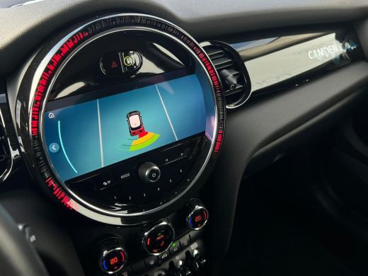 Mini Cooper Mini 1.5 Camden Edition NL AUTO | CARPLAY | DEALER ONDERH | UNION JACK ActivLease financial lease