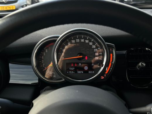 Mini Cooper Mini 1.5 Camden Edition NL AUTO | CARPLAY | DEALER ONDERH | UNION JACK ActivLease financial lease