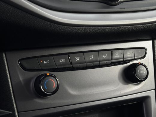 Opel Astra 1.2 Edition NL-AUTO | NAVI | Carplay ActivLease financial lease
