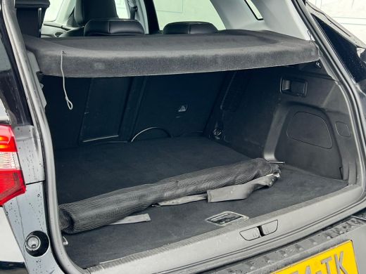 Opel Grandland X 1.6 Turbo Hybrid4 Ultimate NL-AUTO | TREKHAAK | LEDER ActivLease financial lease