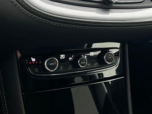 Opel Grandland X 1.6 Turbo Hybrid4 Ultimate NL-AUTO | TREKHAAK | LEDER ActivLease financial lease