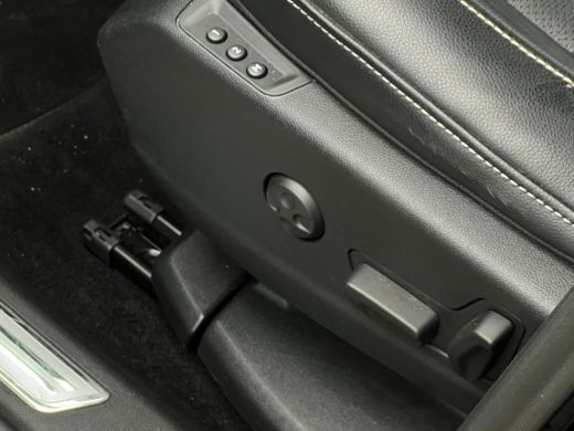 Opel Grandland X 1.6 Turbo Hybrid4 Ultimate NL-AUTO | TREKHAAK | LEDER ActivLease financial lease