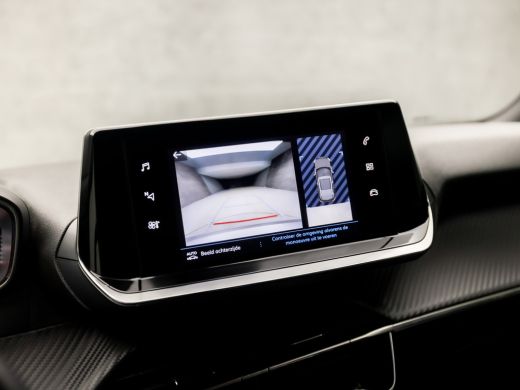 Peugeot 2008 1.2 PureTech Allure Sport Automaat 131Pk (APPLE CARPLAY, GROOT NAVI, 360 CAMERA, LEDER, ZWART HEM... ActivLease financial lease