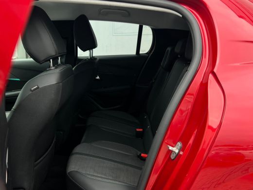 Peugeot 208 1.2 PureTech Allure NL AUTO | PDC | LAGE KM ActivLease financial lease