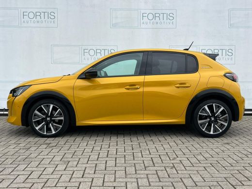 Peugeot 208 1.2 PureTech GT-Line NL-AUTO | PANODAK | CAMERA ActivLease financial lease