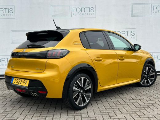 Peugeot 208 1.2 PureTech GT-Line NL-AUTO | PANODAK | CAMERA ActivLease financial lease