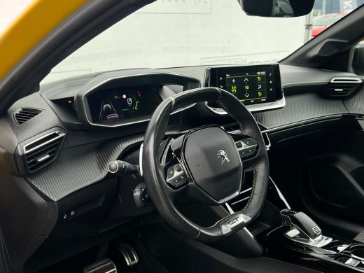 Peugeot 208 1.2 PureTech GT-Line NL-AUTO | PANODAK | CAMERA ActivLease financial lease