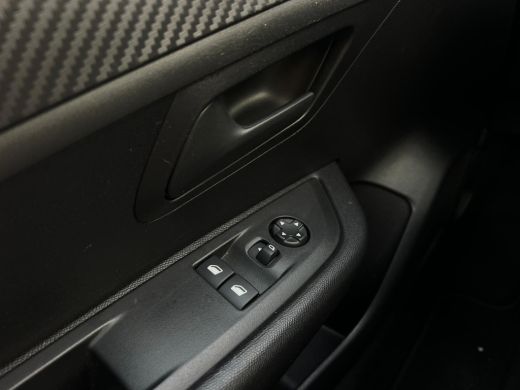 Peugeot 208 1.2 PureTech Like NL AUTO | AIRCO | CRUISE | ActivLease financial lease