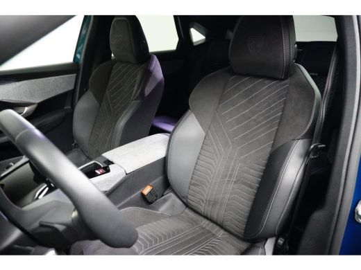 Peugeot 3008 1.2 Hybrid 136 GT | Achterbank in delen neerklapbaar | Achteruitrijcamera | Apple Carplay/Android... ActivLease financial lease