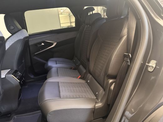 Peugeot 5008 1.2 Hybrid 136 GT Camera | Stoel + Stuurverwarming | Camera | Carplay | Digitaal Dashboard | Lede... ActivLease financial lease