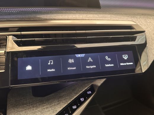 Peugeot 5008 1.2 Hybrid 136 GT Camera | Stoel + Stuurverwarming | Camera | Carplay | Digitaal Dashboard | Lede... ActivLease financial lease