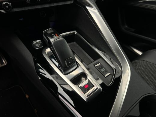 Peugeot 5008 1.2 PureTech GT-Line CAMERA | 7 PERSOONS | TREKHAAK | CARPLAY | ActivLease financial lease