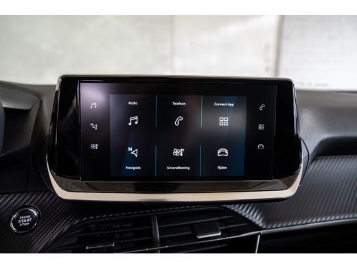 Peugeot e-2008 EV Allure 50 kWh | Achterbank in delen neerklapbaar | Achteruitrijcamera | Airco (automatisch) ActivLease financial lease